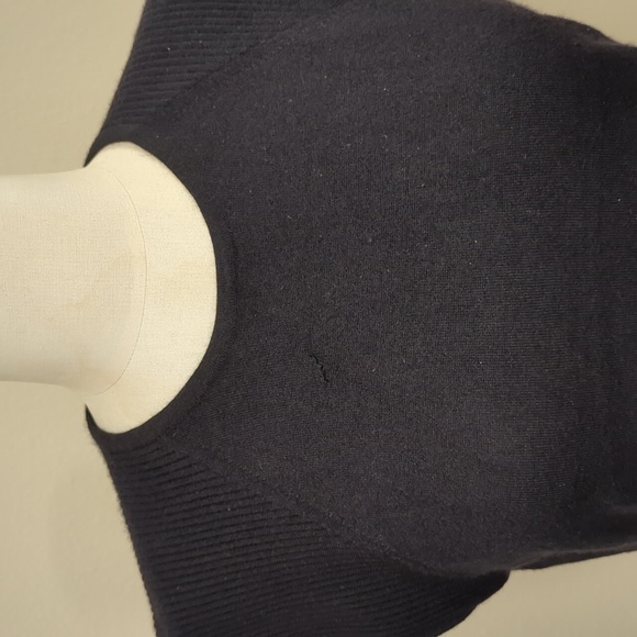 Celine black sleeveless cashmere top - Picture 2 of 8